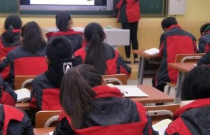 宁陵初级中学一锤四，宁陵天神下凡一锤四照片（2019年宁陵县初级中学事件）